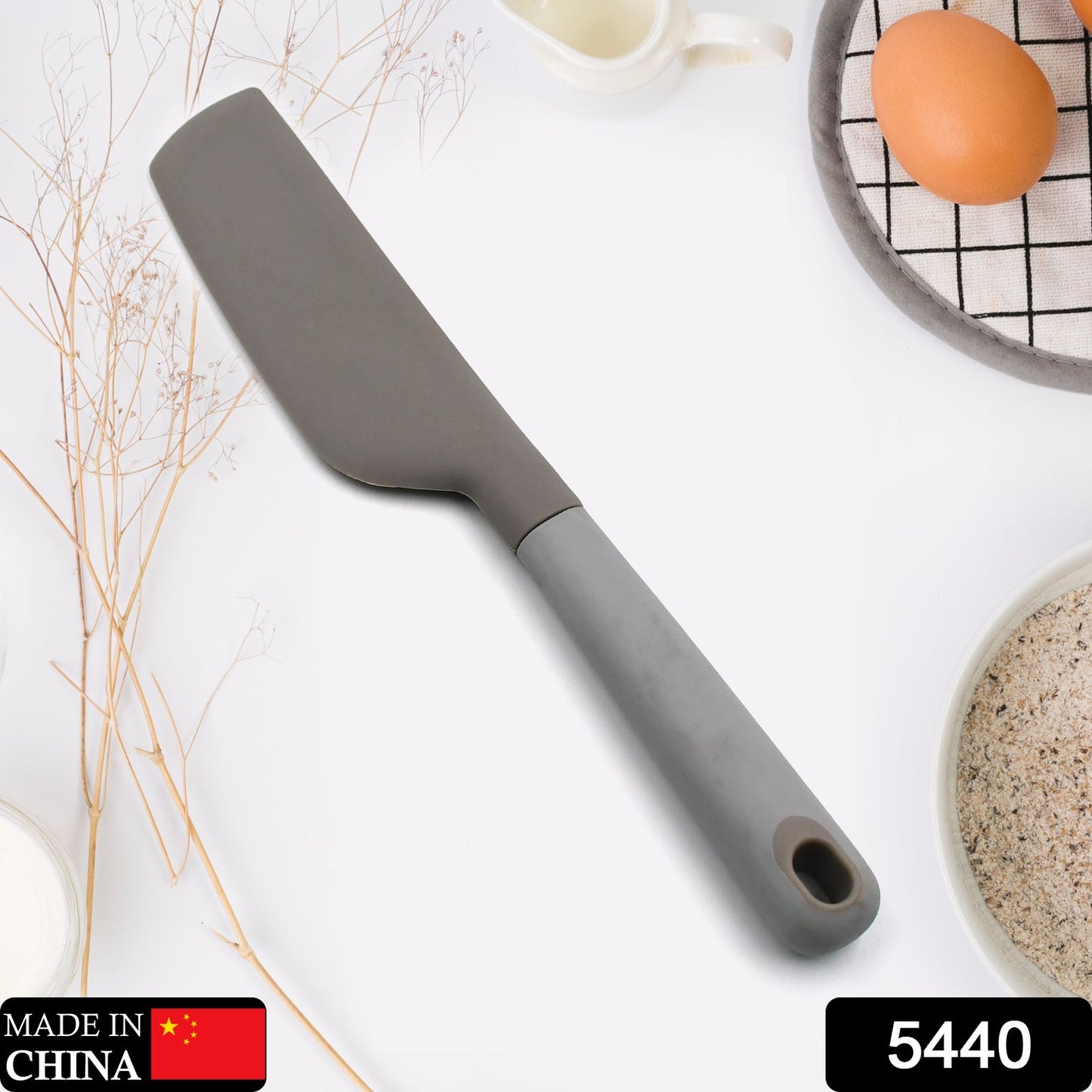 Spatula Kitchen Omelet Turner Silicone Non-Stick Omelet Scraper Silicone Pigment Scraper with Non Slip Grip for Kitchen Omelet Pancake