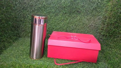 Stainless Steel Water Bottle Unique Color Box Packing For Home & Outdoor Use ( 520ml)