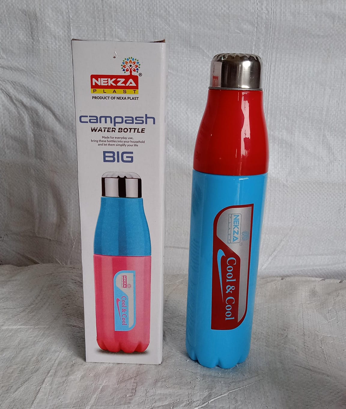 Cool Water Bottle (800ml): Reusable, Perfect for Office, School, Sports