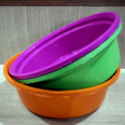 2592 Round Plastic Basin And Plastic Mixing Bowl Set. 